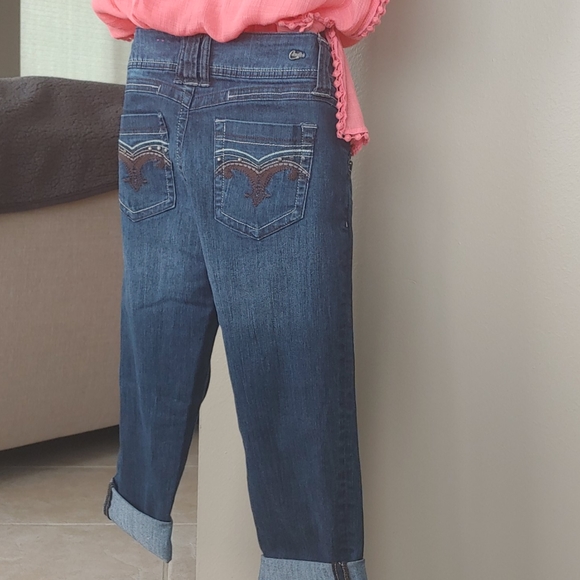 ☀SALE 4 for$20                Candies Crop Jeans - Picture 3 of 4